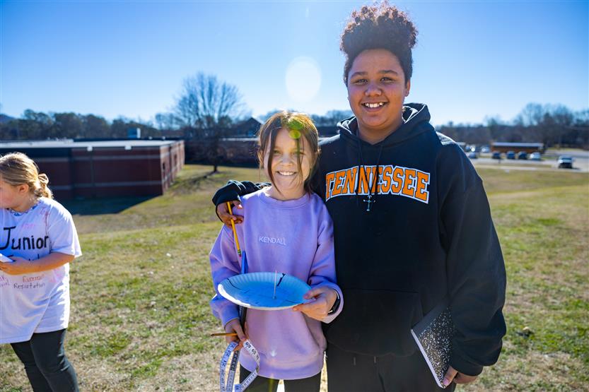 Students make sundials